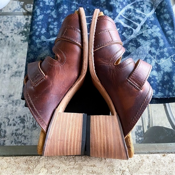 Freebird Shoes Caprice Leather Strappy Open-Toe Block-Heel Slide Cognac 8 GUC - Picture 3 of 10